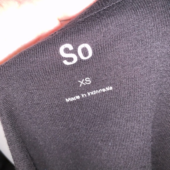 Black cropped tee shirt from SO - Picture 3 of 3